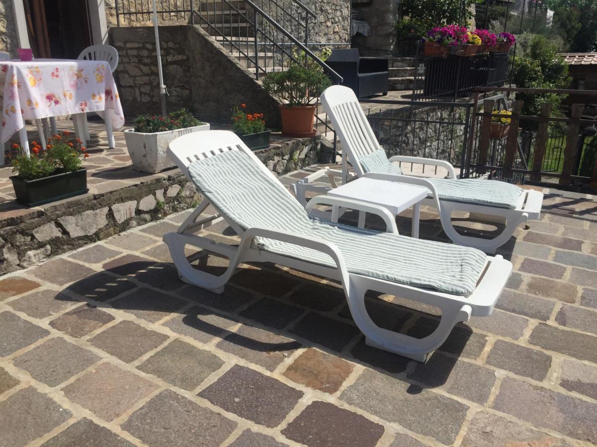 Casa Mary Apartment Brenzone sul Garda Bagian luar foto