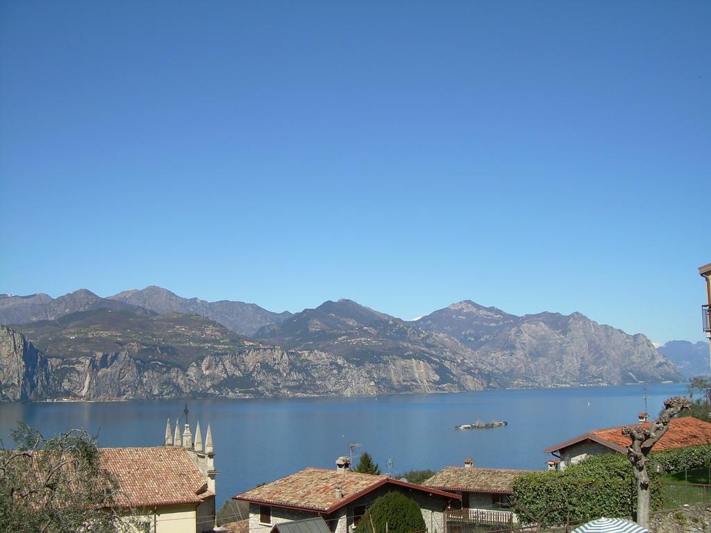 Casa Mary Apartment Brenzone sul Garda Ruang foto
