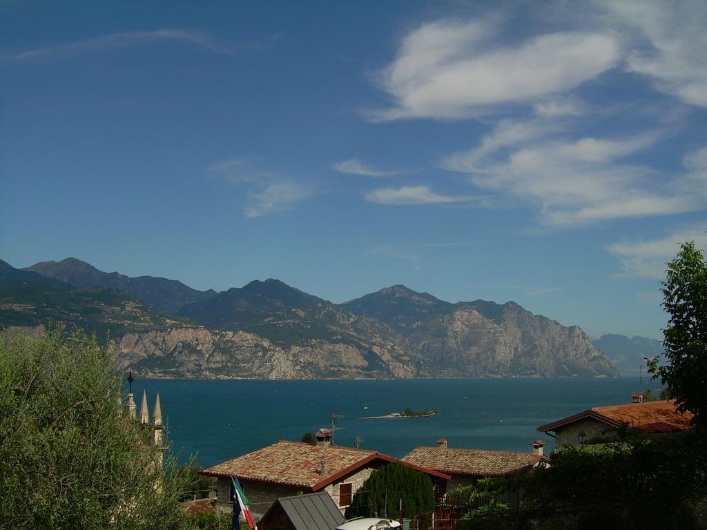Casa Mary Apartment Brenzone sul Garda Bagian luar foto