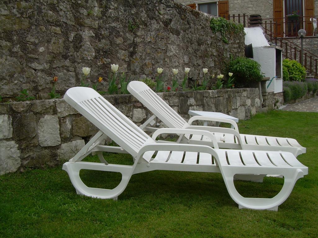 Casa Mary Apartment Brenzone sul Garda Ruang foto