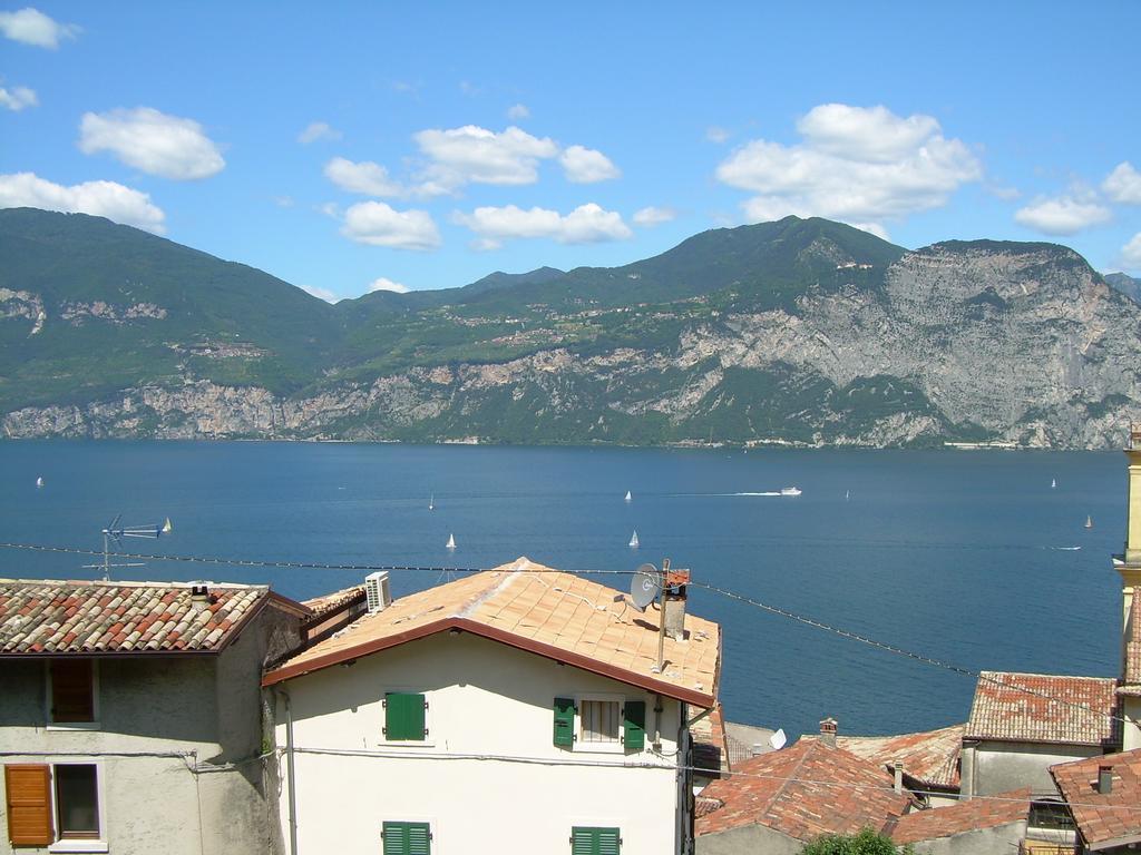 Casa Mary Apartment Brenzone sul Garda Ruang foto