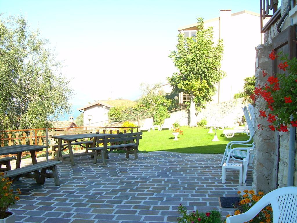 Casa Mary Apartment Brenzone sul Garda Ruang foto