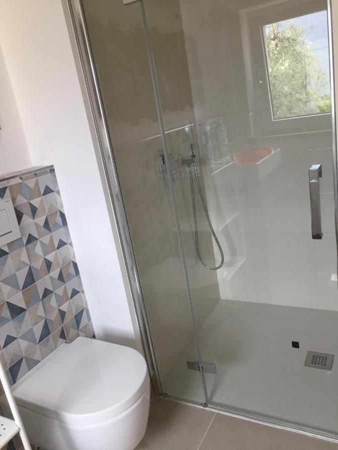 Casa Mary Apartment Brenzone sul Garda Bagian luar foto